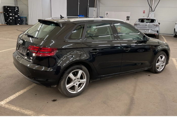 Audi A3 Sportback 1.6 TDi Attraction Navi Klima [7]