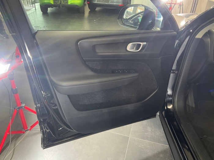 Volvo XC40 2.0 D3 AWD 2019 [22]