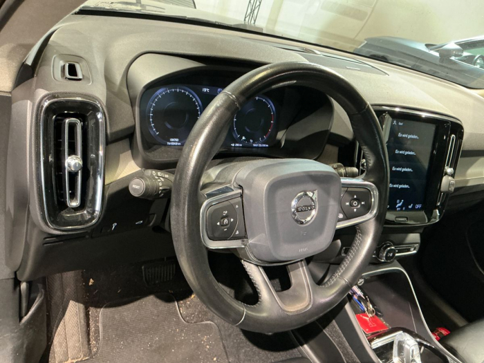 Volvo XC40 2.0 D3 Inscription 2WD [6]