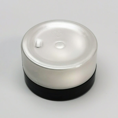 Cospaint Metallic #41 – Pearl White [2]