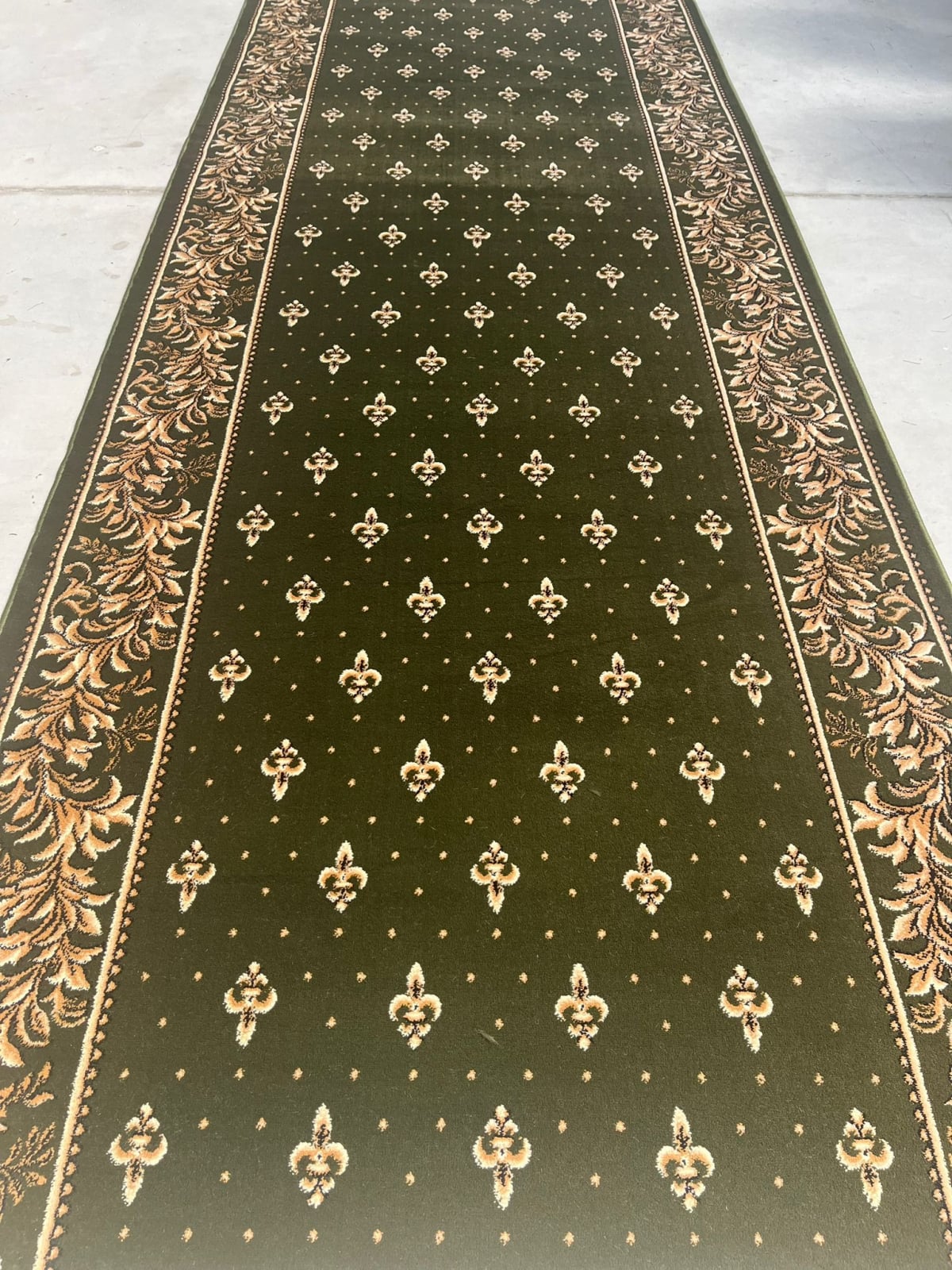 Traversa Lotos 15033 Verde 120x300 cm pentru altar [2]