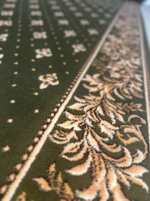Traversa bisericeasca Lotos 15033/310 Crini, verde, 120 x 200 cm, antialergic [10]