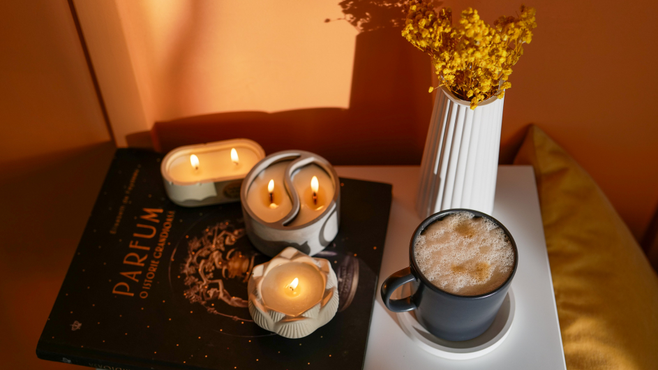 Descoperă Magia Lumânărilor Curate