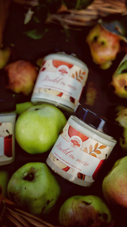 Lumânări din ceară de soia - Strudel cu mere