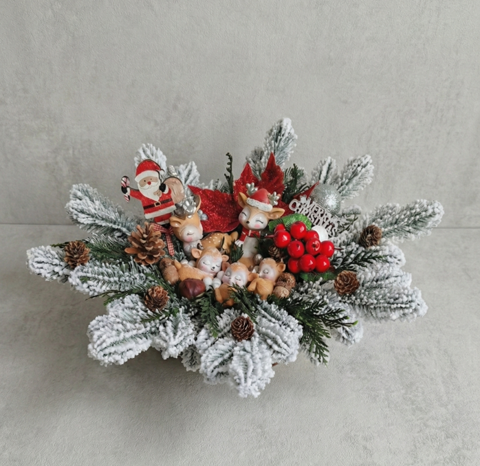 Aranjament Craciun Unicat "Familia Reunita" - Decor Masa Mare cu 5 Caprioare si Conuri [1]