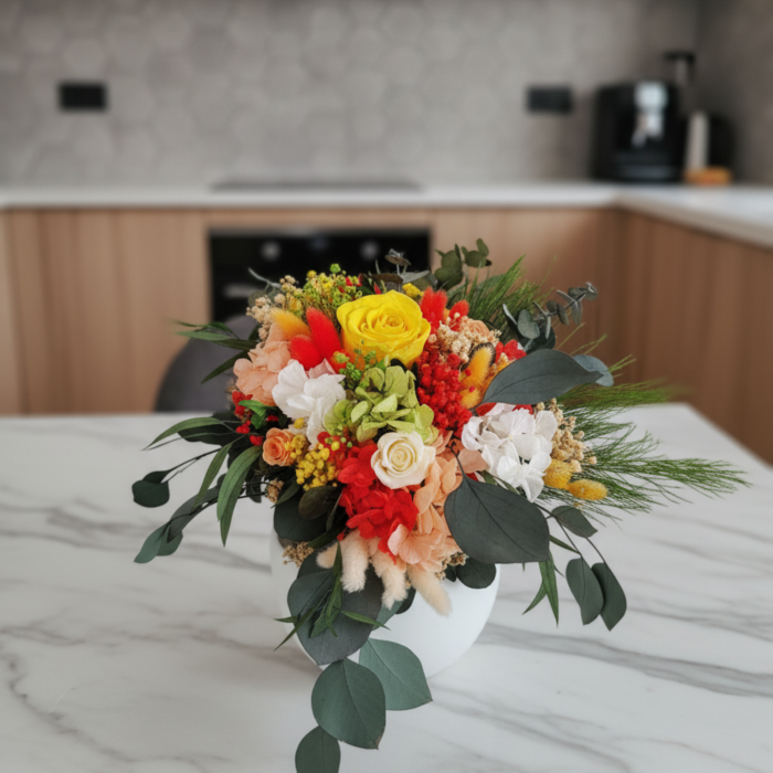 Aranjament Floral Phoenix cu Trandafiri Criogenati Galbeni si Rosii [3]