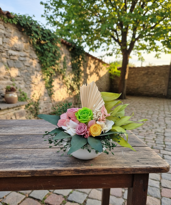 Neon & Pastel - Aranjament Modern cu Trandafir Criogenat Verde Lime [4]