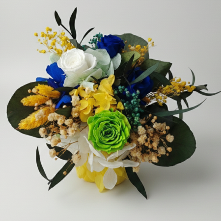 Aranjamente Florale - Aranjament Floral Neon Blue cu Trandafiri Lime și Hortensie Albastră