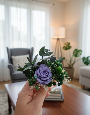 PURPLE FLOWER - COCARDA CU TRANDAFIR CRIOGENAT SI PLANTE NATURALE STABILIZATE [1]