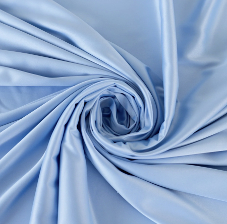 img-attr