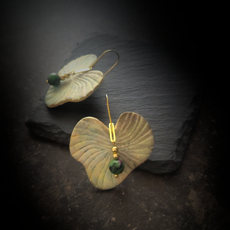 Sculpturali - Val de Lumină – cercei cu piatră semiprețioasă zoizit