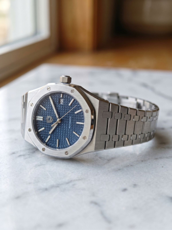 Blue Waffle Steel Custom Homage NH35 41mm [3]