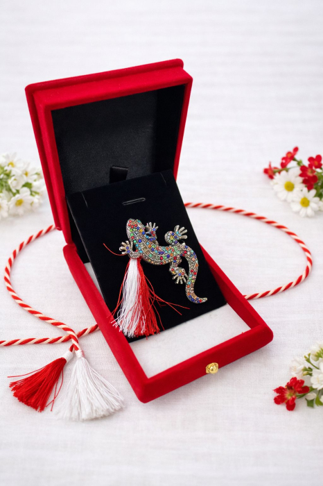 Brosa soparla argintie cu strasuri in cutie catifea rosie premium 8.5cm [2]