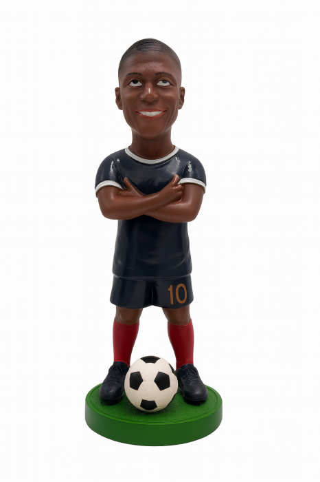 Figurina Ceramica Fotbalist – 17 cm, Model Colectie, Detalii Realiste [1]