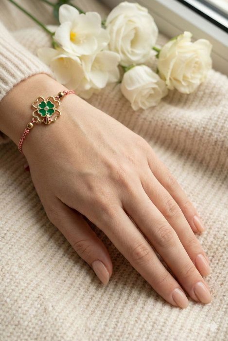 Set 12 bratari martisor cu trifoi norocos si buburuza, snur rosu alb, ambalate individual [3]