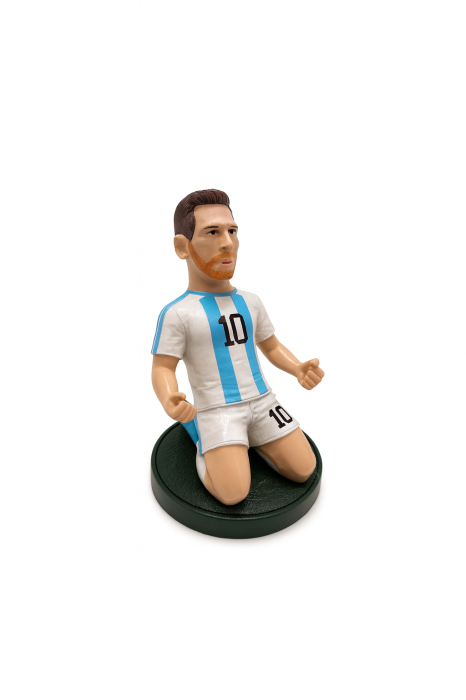 Figurina Ceramica Fotbalist – 13 cm, Model Colectie, Detalii Realiste [1]