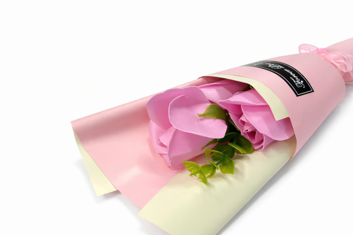 Buchet 3 trandafiri de sapun  decorativi, 30 cm [2]