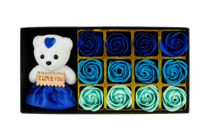 Set Cadou Ursulet I Love You cu 12 Trandafiri din Sapun, Cutie Eleganta, 22x11x5 cm [1]