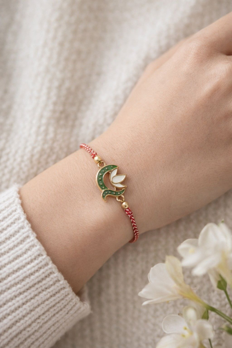 Set 12 bratari martisor cu simbol ghiocel si snur rosu alb, ambalate individual [3]