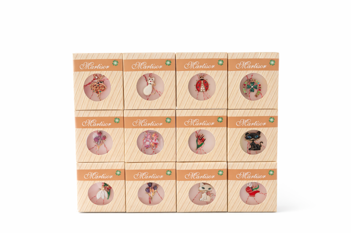 Set 24 Brose Martisor Metalice cu Snur Traditional, Modele Diverse, Cadou 1 Martie 8x1x7 cm [2]