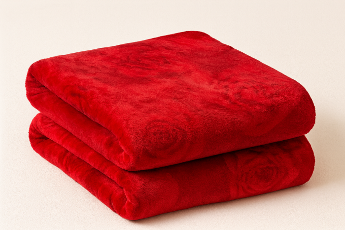 Patura Cocolino rosie 200x230 cu model 3D trandafiri, pufoasa pentru pat dublu [2]