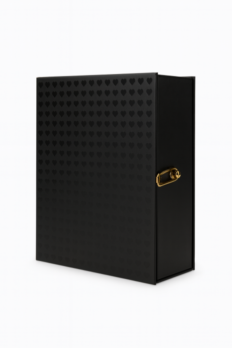 Set cadou premium negru 15x15x5 cm cu trandafiri decorativi si colier LOVE, cutie eleganta + punga [3]