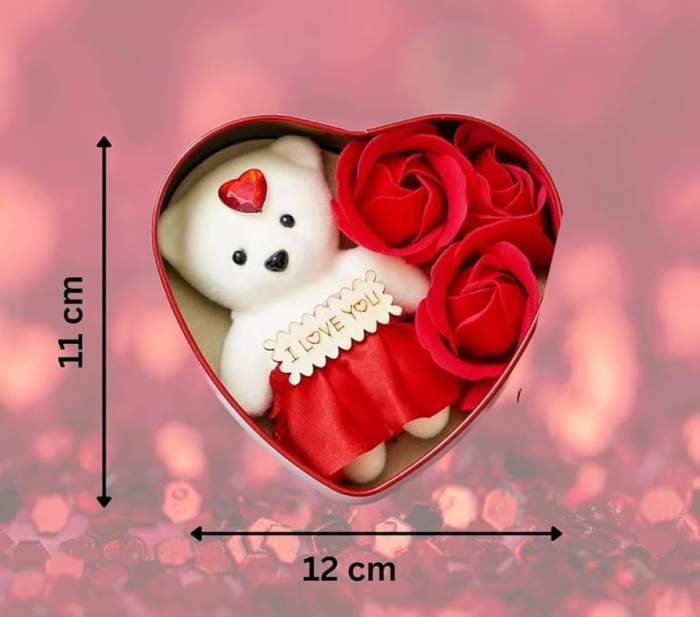 Cutie cadou in forma de inima cu trandafiri din sapun si urs de plus, rosu, 12 x 11 cm [3]
