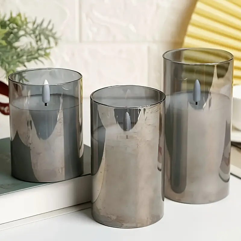 Lumanare decorativa in pahar argintiu fumuriu – ambient lux, flacara calda [2]