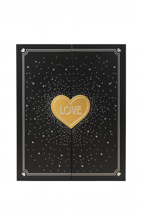 Set cadou cu 6 trandafiri de sapun si lantisor, cutie tip carte, punga inclusa, 16x13x5 cm [3]