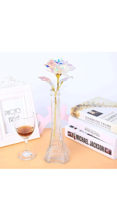 Trandafir auriu cu floare alba irizata, cutie si punga cadou incluse [5]