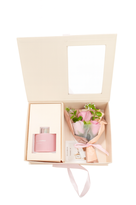 Set cadou premium roz 25x19x9.5 cm cu flori decorative si difuzor parfum, cutie eleganta + punga [3]