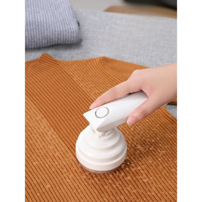 Aparat Pentru Curatat Scame, Par Si Praf, , Trimmer pentru Diferite Tipuri De Material, Cu Lame Din Otel Inoxidabil, Maner Flexibil, Incarcare Prin USB, 13x8 cm, Alb [3]