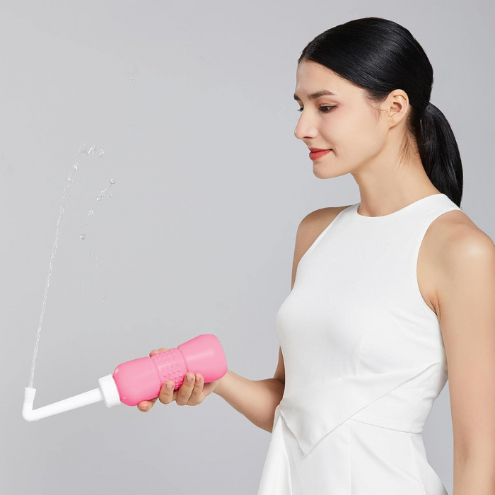 Bideu Portabil pentru Igiena Intima, , pentru Postpartum/ Postoperator, 450 mL, cu Capac si Husa Galbena, 29.5x7 cm, Culoare Recipient Roz [8]