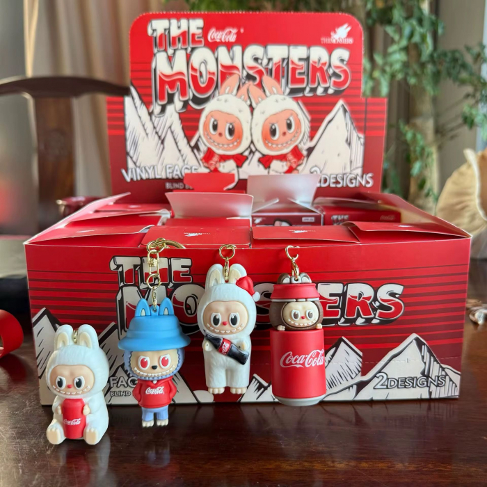 Breloc surpriza Labubu The Monsters Coca Cola editie limitata, 6 modele diferite,  [6]