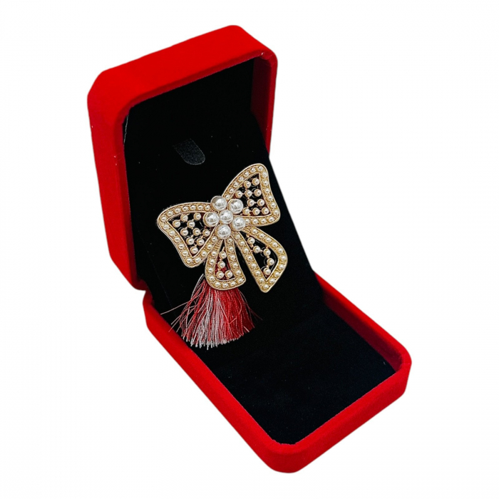 Brosa Fundita de Lux cu Perle si Ciucure pentru Martisor, in Cutie din Catifea Premium  [3]