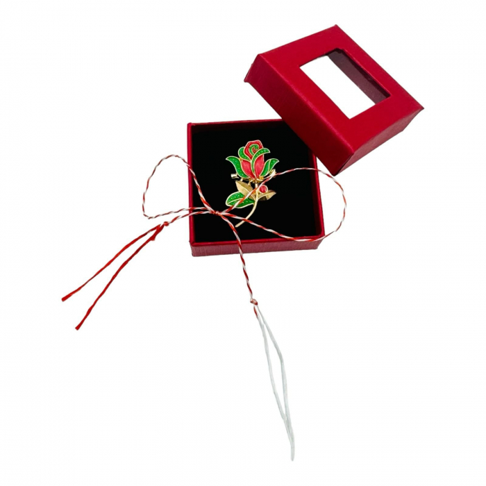 Brosa Martisor in cutiuta cu fereastra, 5×5cm, Trandafir, model 2025,   [3]