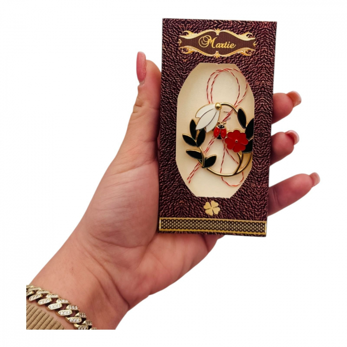 Brosa Martisor marime medie, ambalata in cutie deosebita, 12×6cm, modele combinate,   [4]