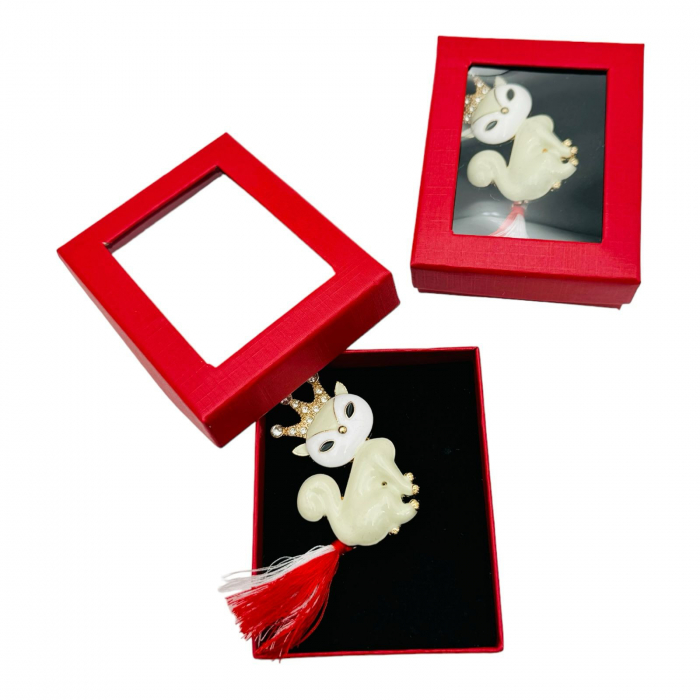 Brosa Martisor Pisicuta Imperiala, marime mare, ambalata in cutie rosie, 8.5×6.5×2.5cm,   [6]