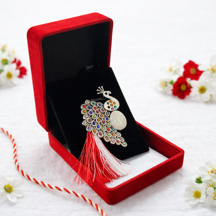 Brosa Paun Martisor cu Strasuri Multicolore si Perla [2]