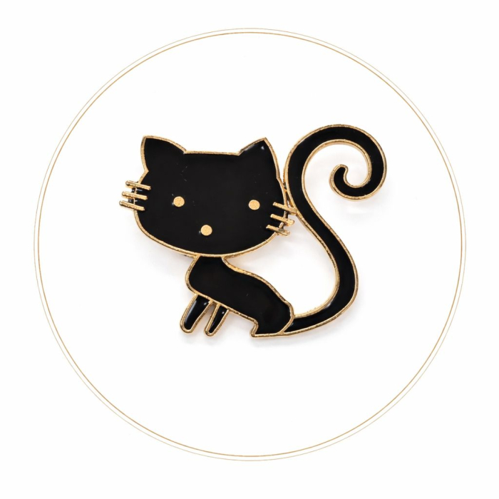 Brosa pisica 4x5 cm, finisaj auriu cu email negru sau textura, cadou primavara jucaus [3]