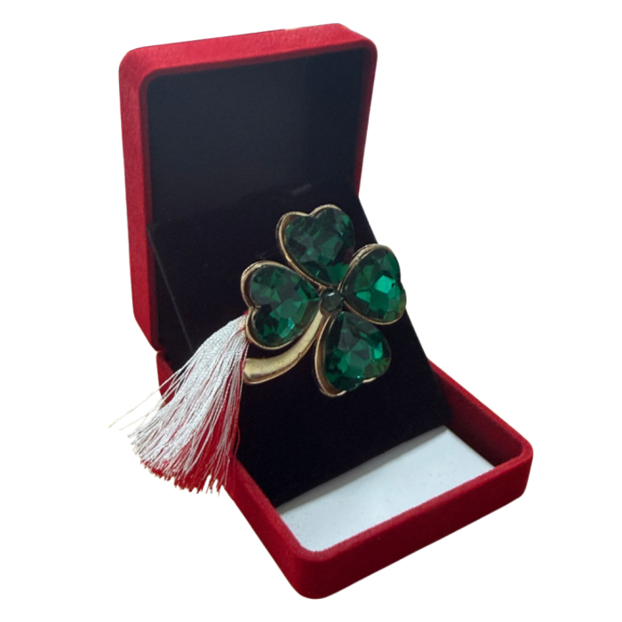 Brosa Trifoi Verde Martisor cu Cristale si Detalii Aurii in Cutie de Catifea [2]