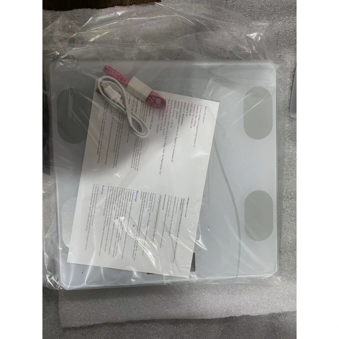 Cantar Electronic Inteligent De Baie  Cu Aplicatie Smart, Corporal, Ecran Digital Iluminat, Termometru, Suporta Maxim 180 Kg, 26 x 26 cm, Baterii, Alb [3]