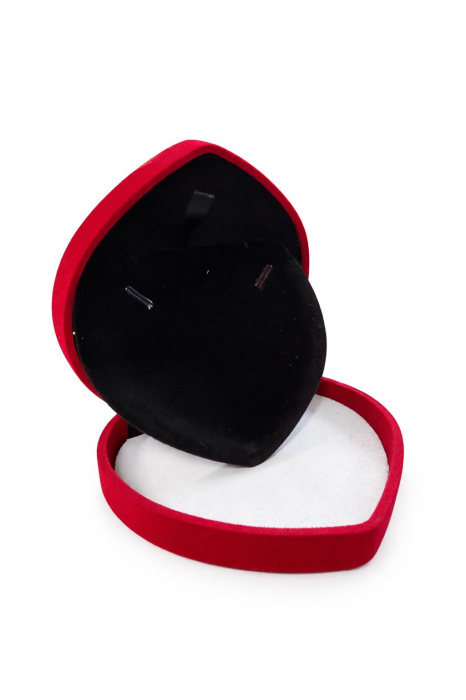 Cutie inimă catifea roșie 9x8x2.5 cm, pentru bijuterii sau martisor [3]