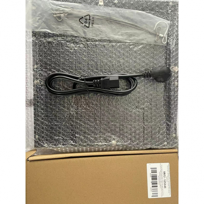 Lampa LED 45W , pentru cresterea plantelor in interior, 225 de leduri, 165 leduri rosii, 60 albastre, 30 x 30 cm, multicolor [11]