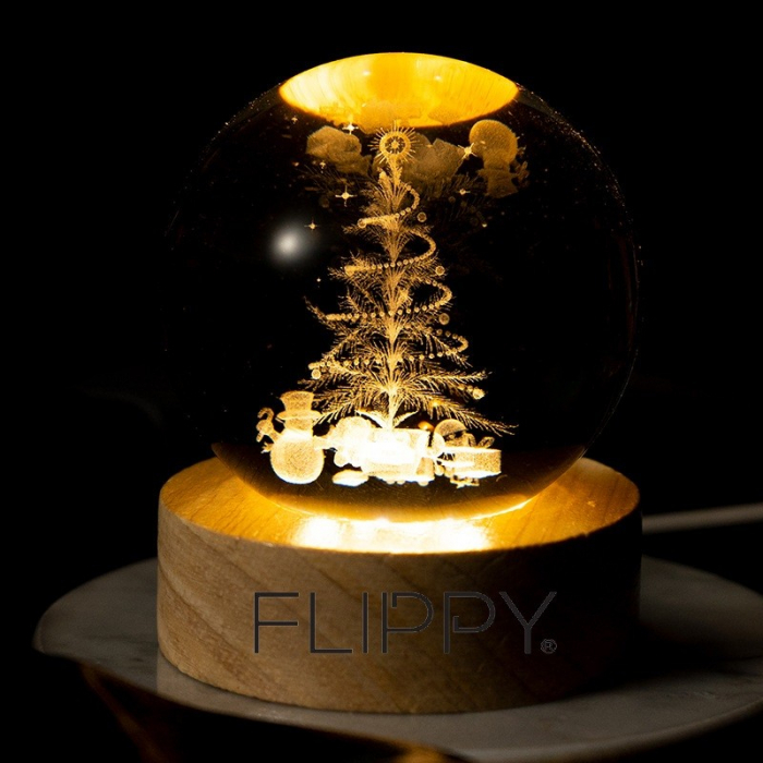 Lampa LED Decorativa, , cu Bila de Cristal cu Diametru 6cm, Model Brad de Craciun 3D, Alimentare USB, Suport din Lemn, Lumina Alb Cald [2]