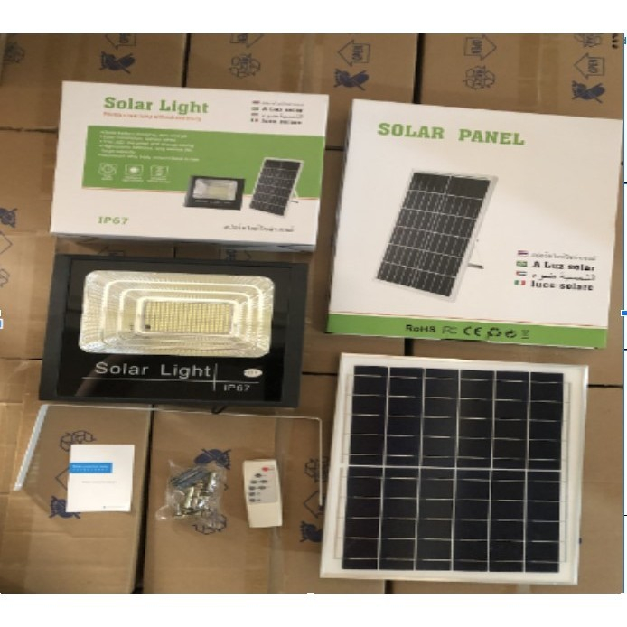 Proiector LED/Lampa solara de exterior , 22 cm x 27 cm, Rezistent la Apa IP67, cu Panou Solar, 248 LED SMD, 150 W, Senzor de lumina, Timer, cu Telecomanda, 2 moduri de iluminat, kit montaj inclus, Lum [9]