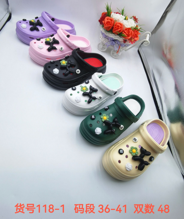 Saboti pentru dama , model accesorizat, diverse culori, marimi 36-41 [2]