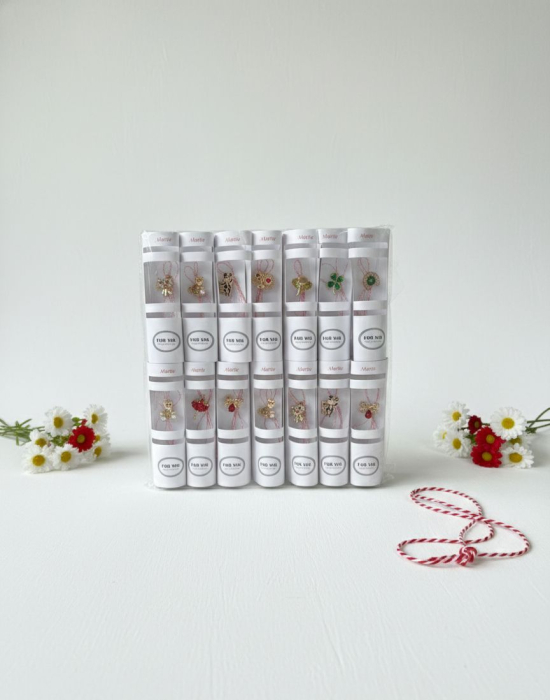 set-martisoare-premium-in-cutii-elegante-albe [2]