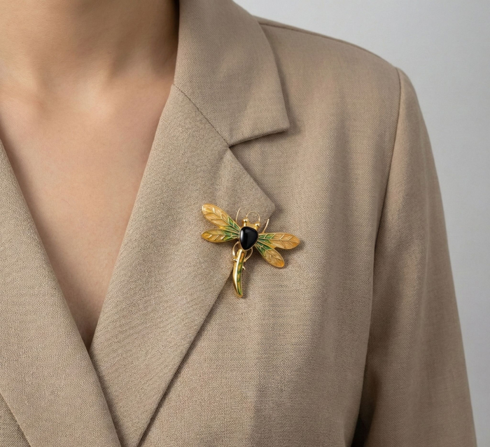 Set 12 brose Martisor pe carton prezentare, 17x10 cm, Cadou 1 Martie, Libelula auriu / portocaliu [3]