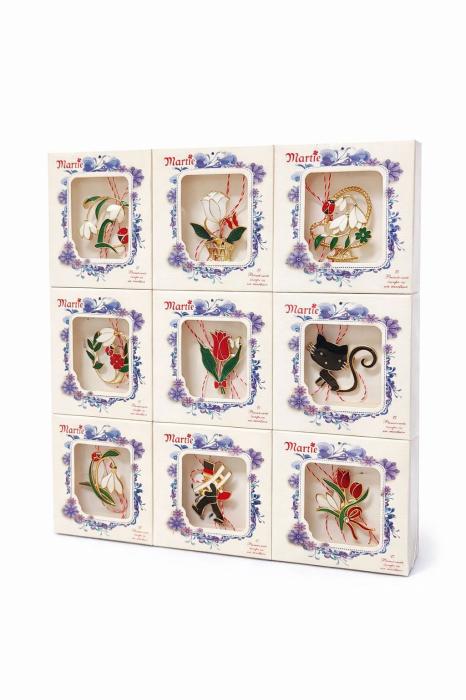 Set 18 brose martisor modele combinate, ambalaj individual, brosa medie, 8.5x8.5cm [2]